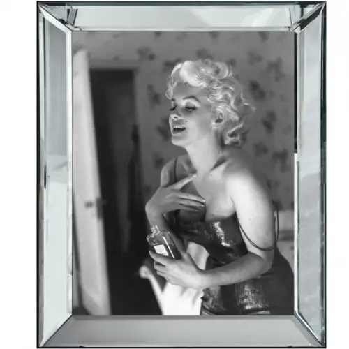By Kohler Uniek en handgemaakt  Foto Monroe Chanel No. 5 - 50x4.5x60cm Marilyn Monroe (112335)