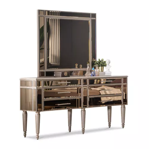 By Kohler Uniek en handgemaakt  Cavalli slaapkamer dressoir en spiegel (201398)