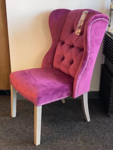 By Kohler Uniek en handgemaakt  UITVERKOOP Roxy eetkamerstoel - Juke Magnolia 160 - Nieuwe grijze poten - Yes Antique Nails - Zilveren ring (111168)